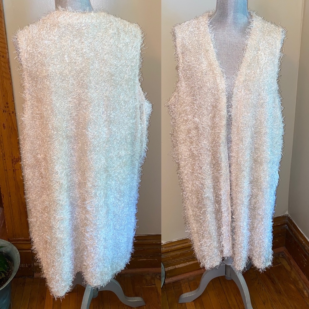 SJS Cardigan‎ - Picture 2 of 7